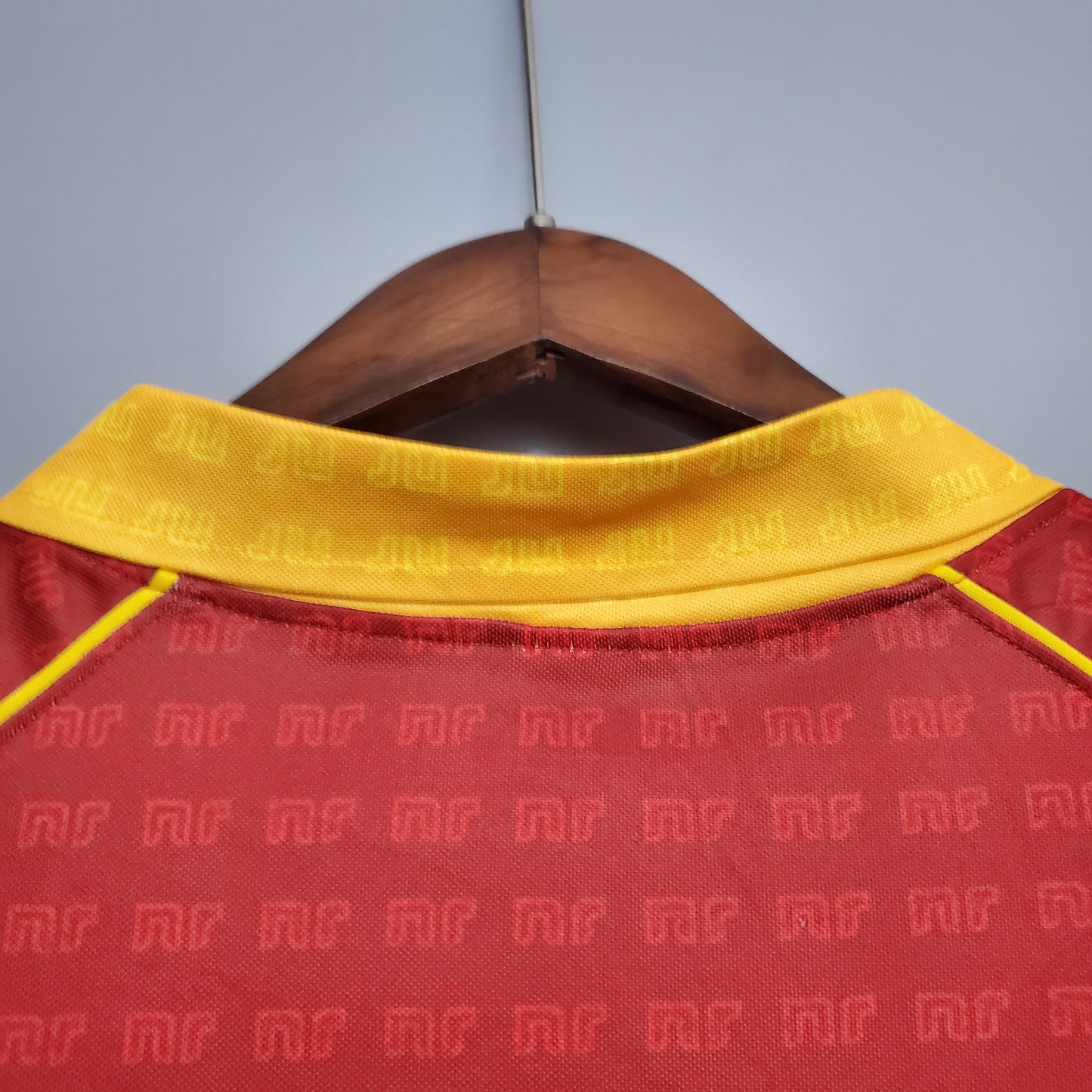 Retro Roma 90/91 Home Kit