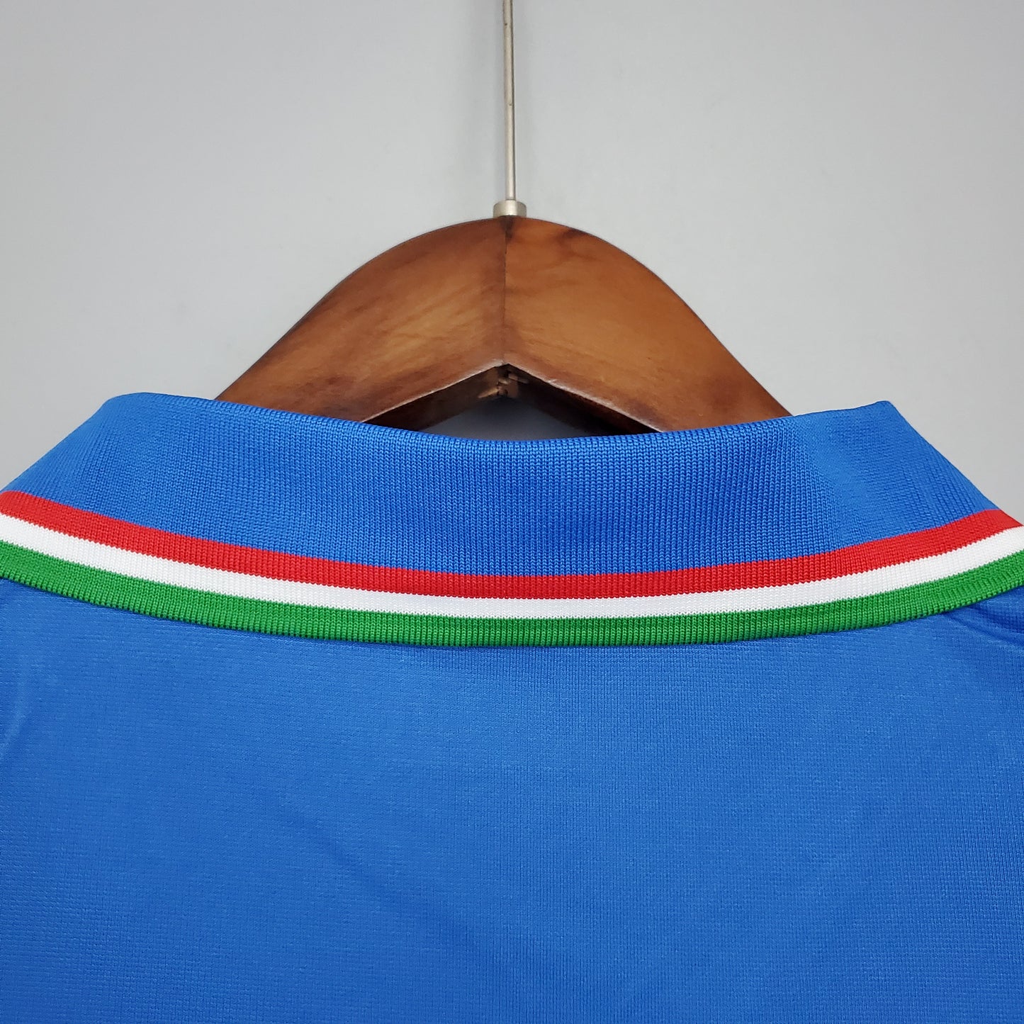 Retro Italy 1982 Home Kit