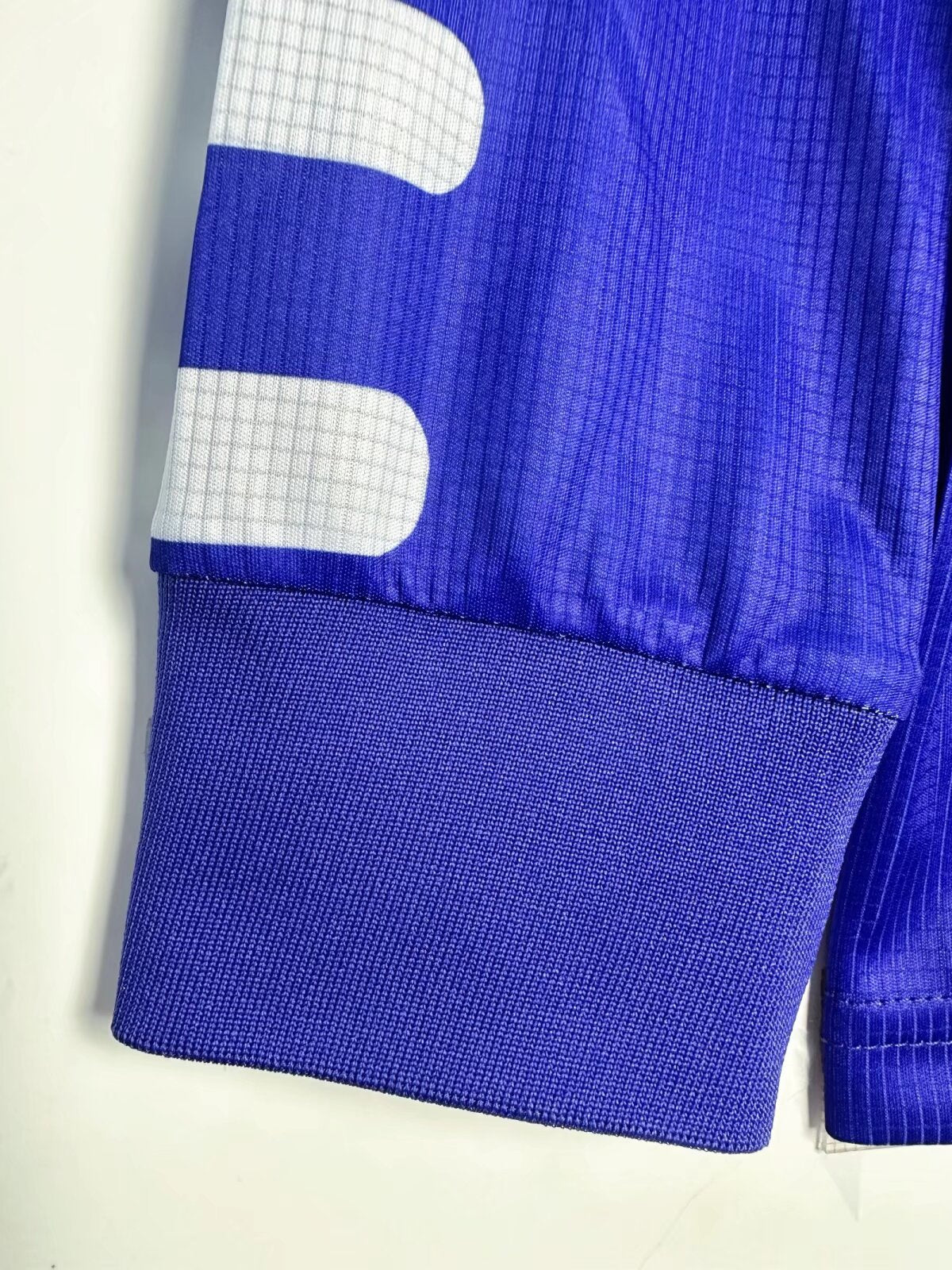 Long Sleeved Retro Fiorentina 1998/99 Home Kit