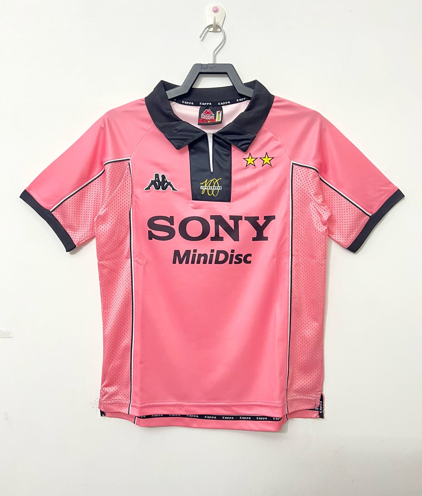 Retro Juventus 97/98 Centenary Kit