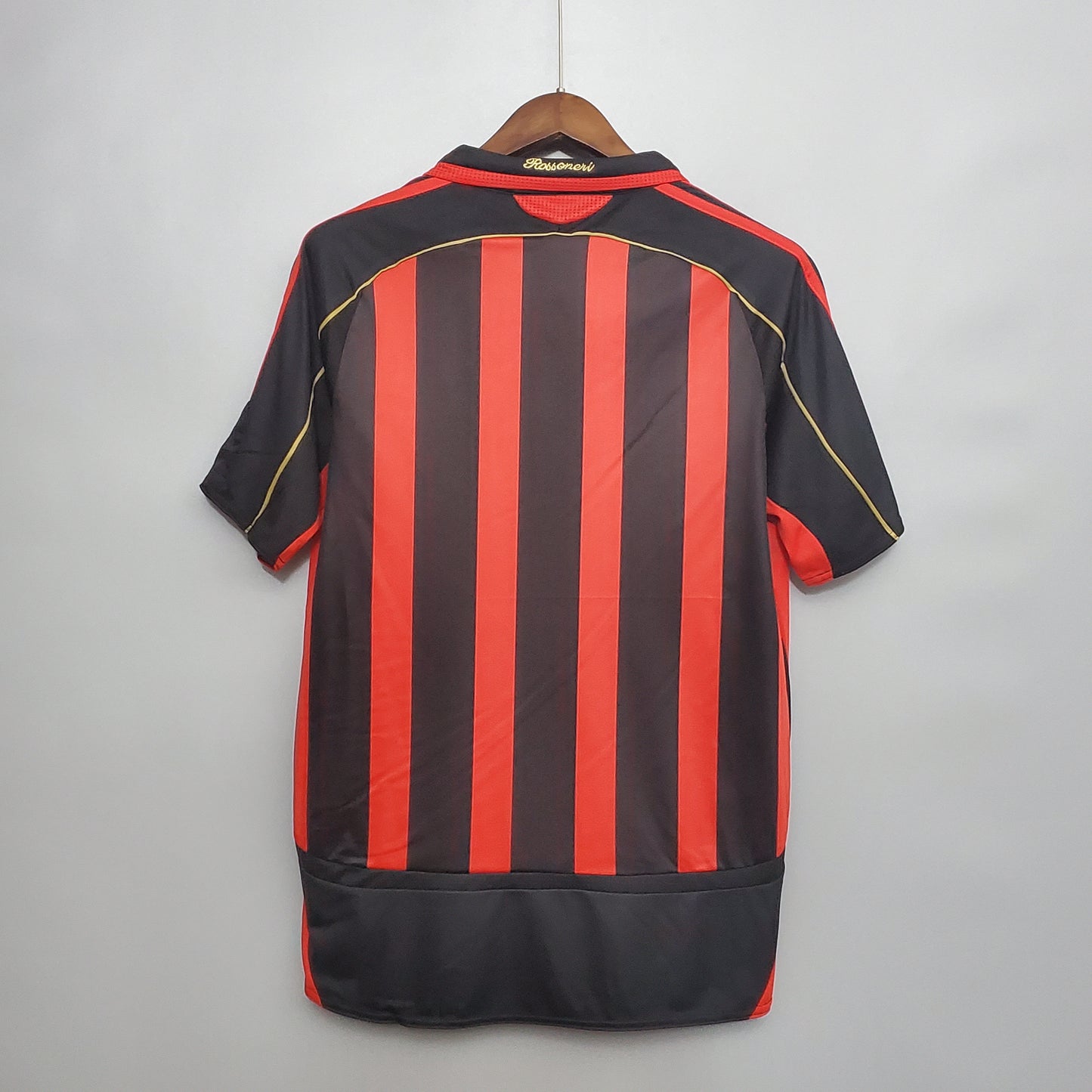 Retro AC Milan 2006-07 Home Kit