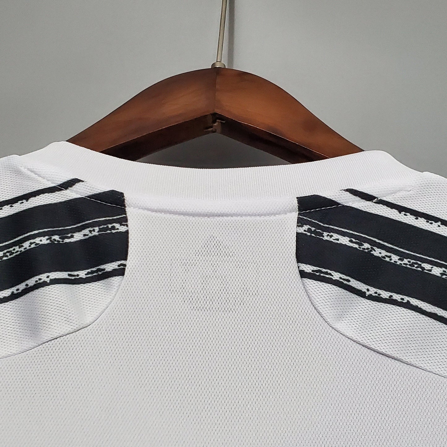 Retro Juventus 20/21 Home Kit
