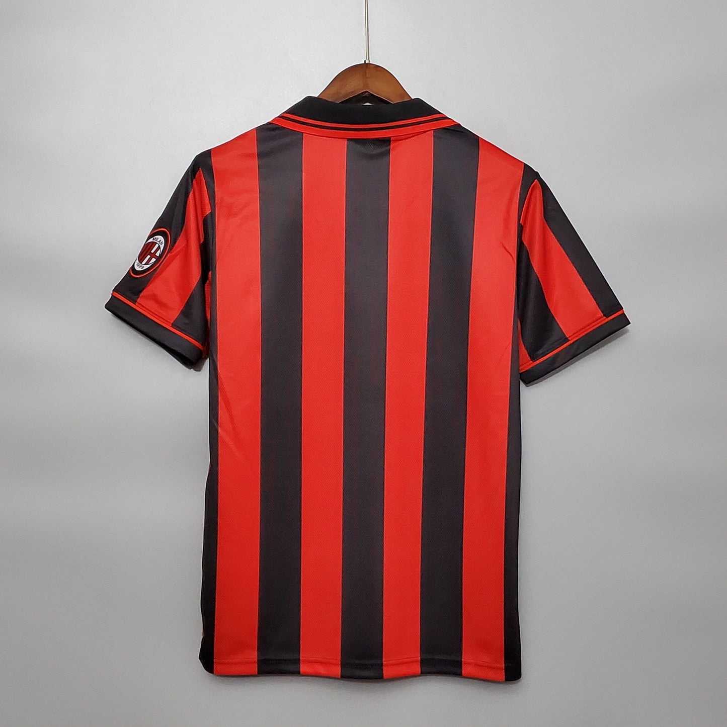 Retro AC Milan 1996-97 Home Kit