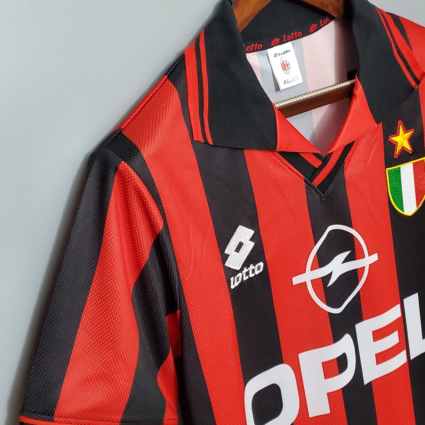 Retro AC Milan 1996-97 Home Kit