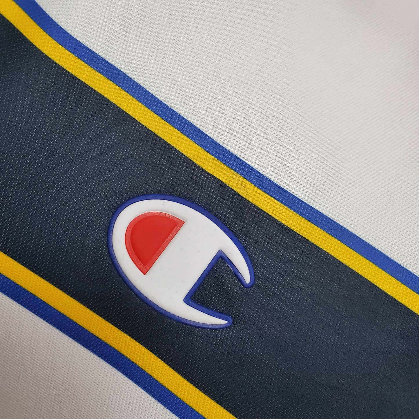 Retro Parma 2002-03 Away Kit