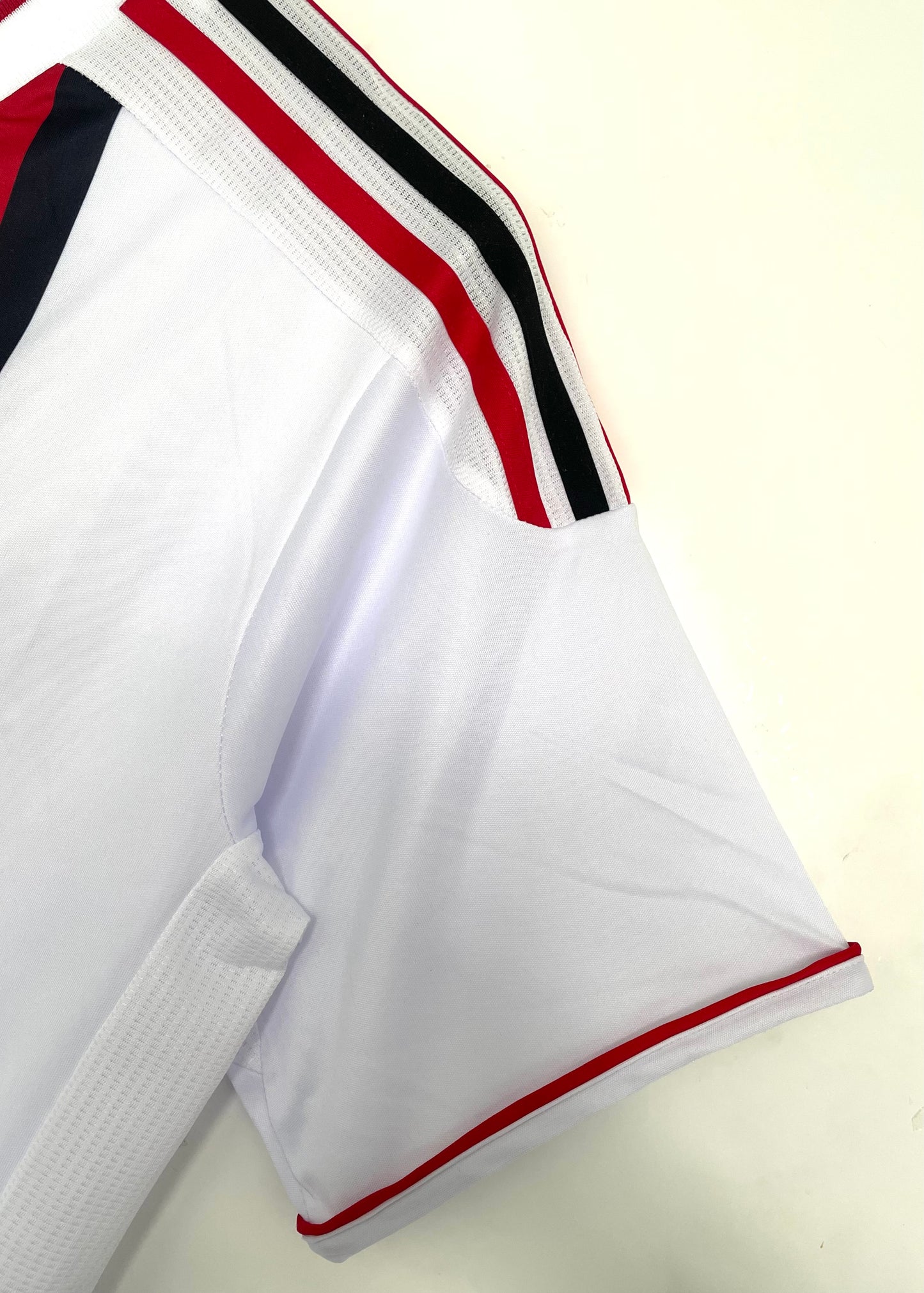 Retro AC Milan 2011/12 Away kit