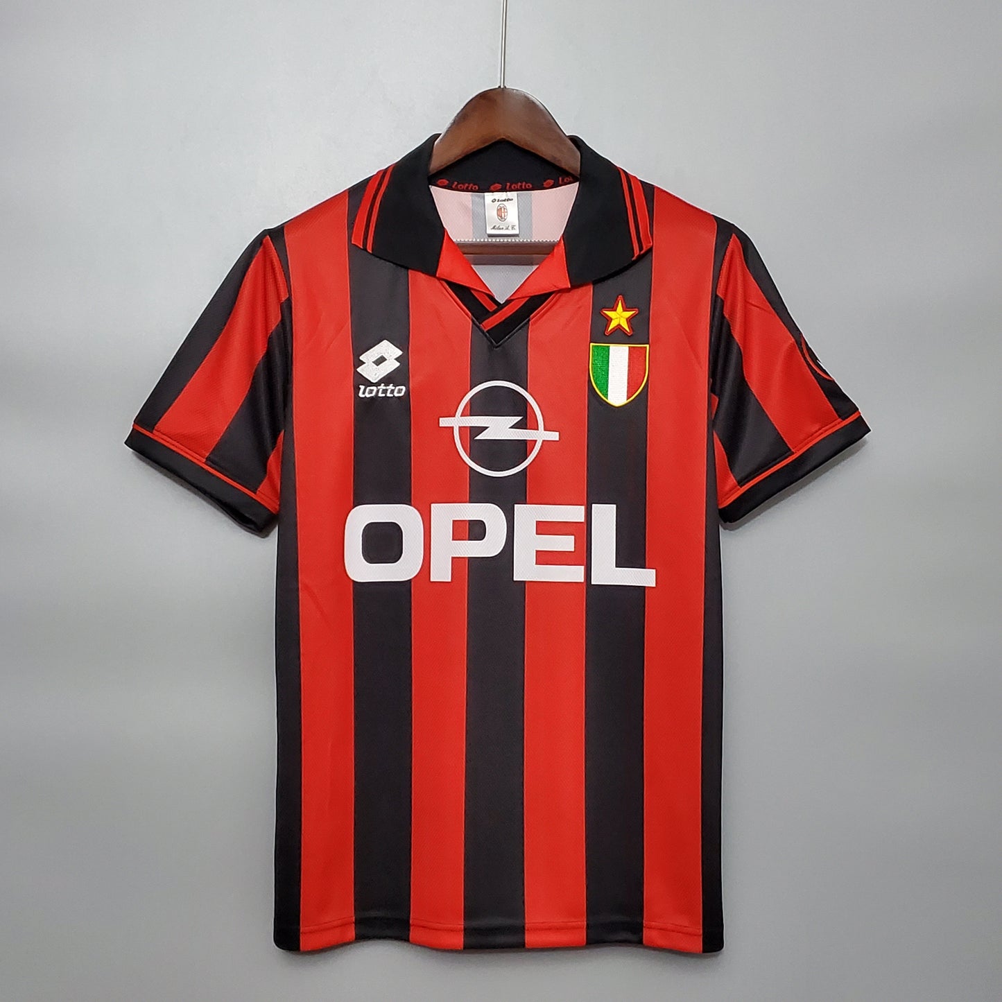 Retro AC Milan 1996-97 Home Kit