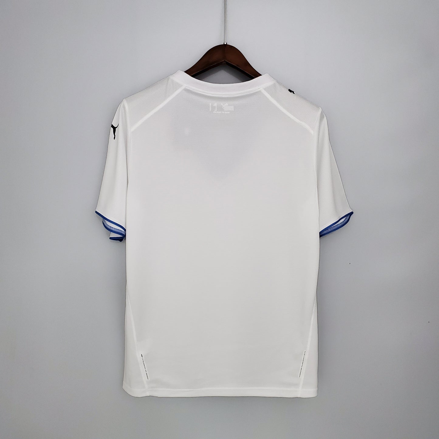 Retro Italy 2006 Away Kit