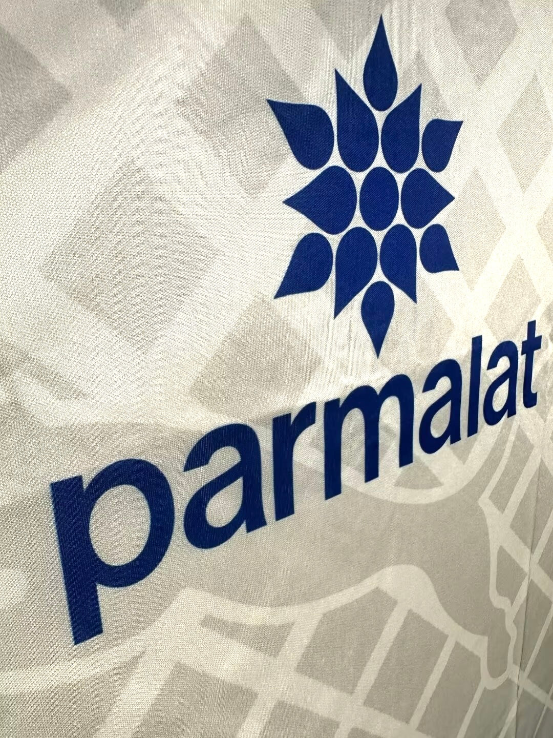 Retro Parma 95/96 Home Kit