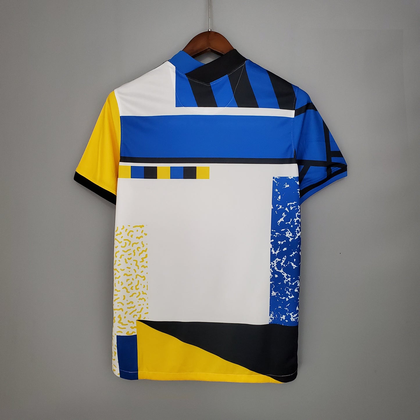 Retro Inter Milan 2020/2021 Fourth Kit