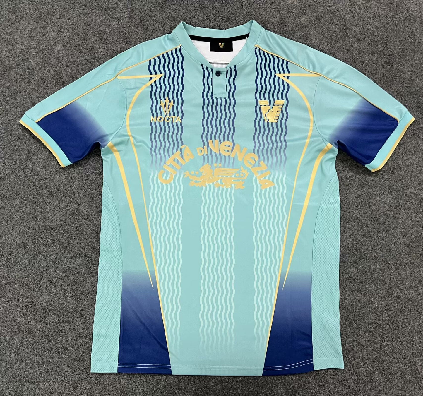 Venezia 24-25 Third Kit