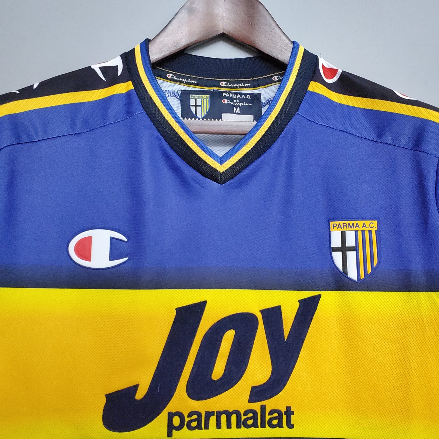 Retro Parma 2001/02 Home Kit