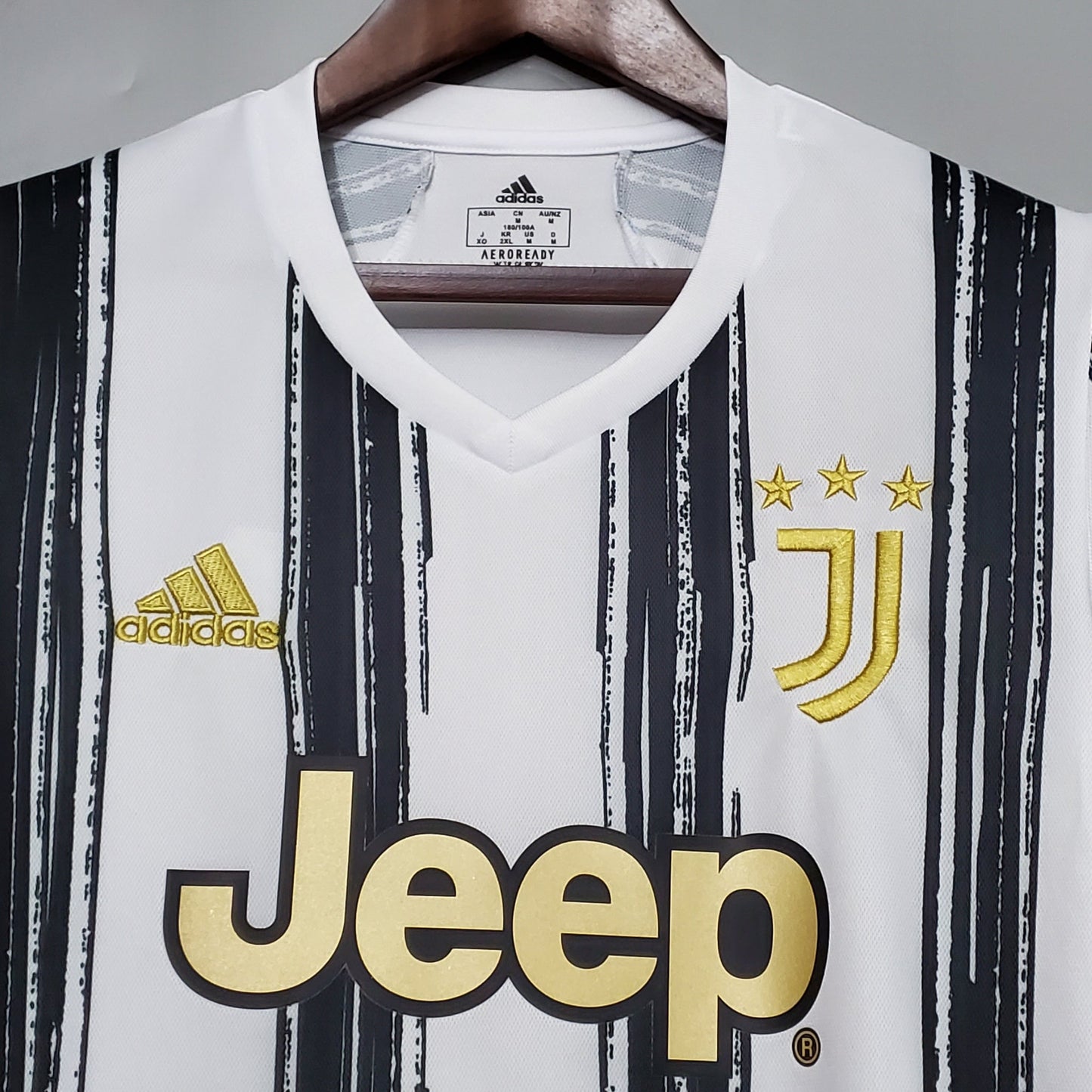 Retro Juventus 20/21 Home Kit