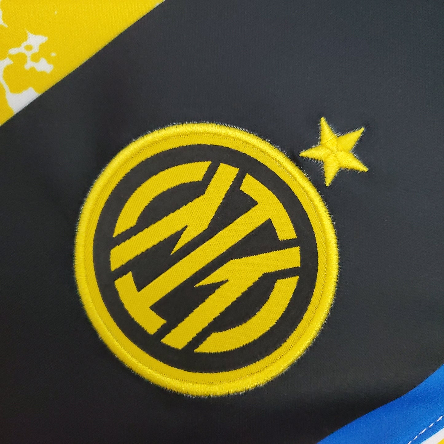 Retro Inter Milan 2020/2021 Fourth Kit