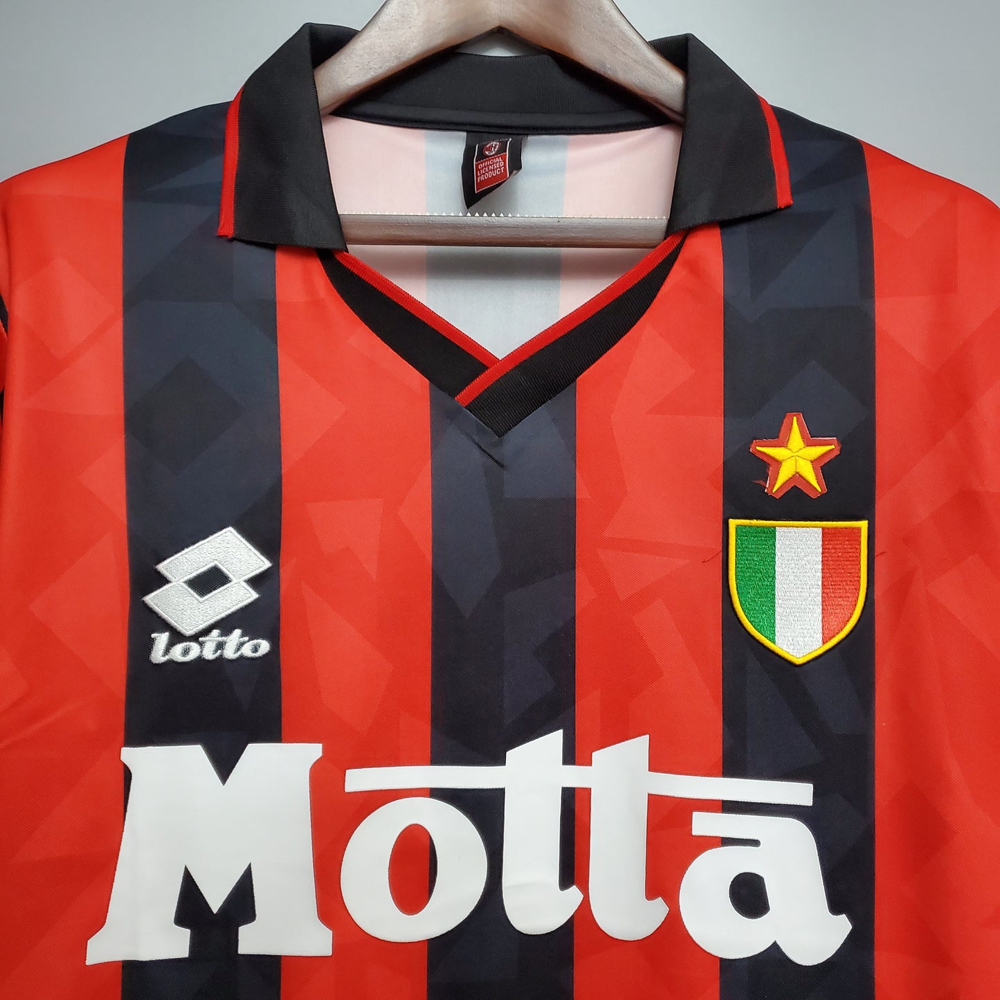 Retro AC Milan 1993-94 Home Kit