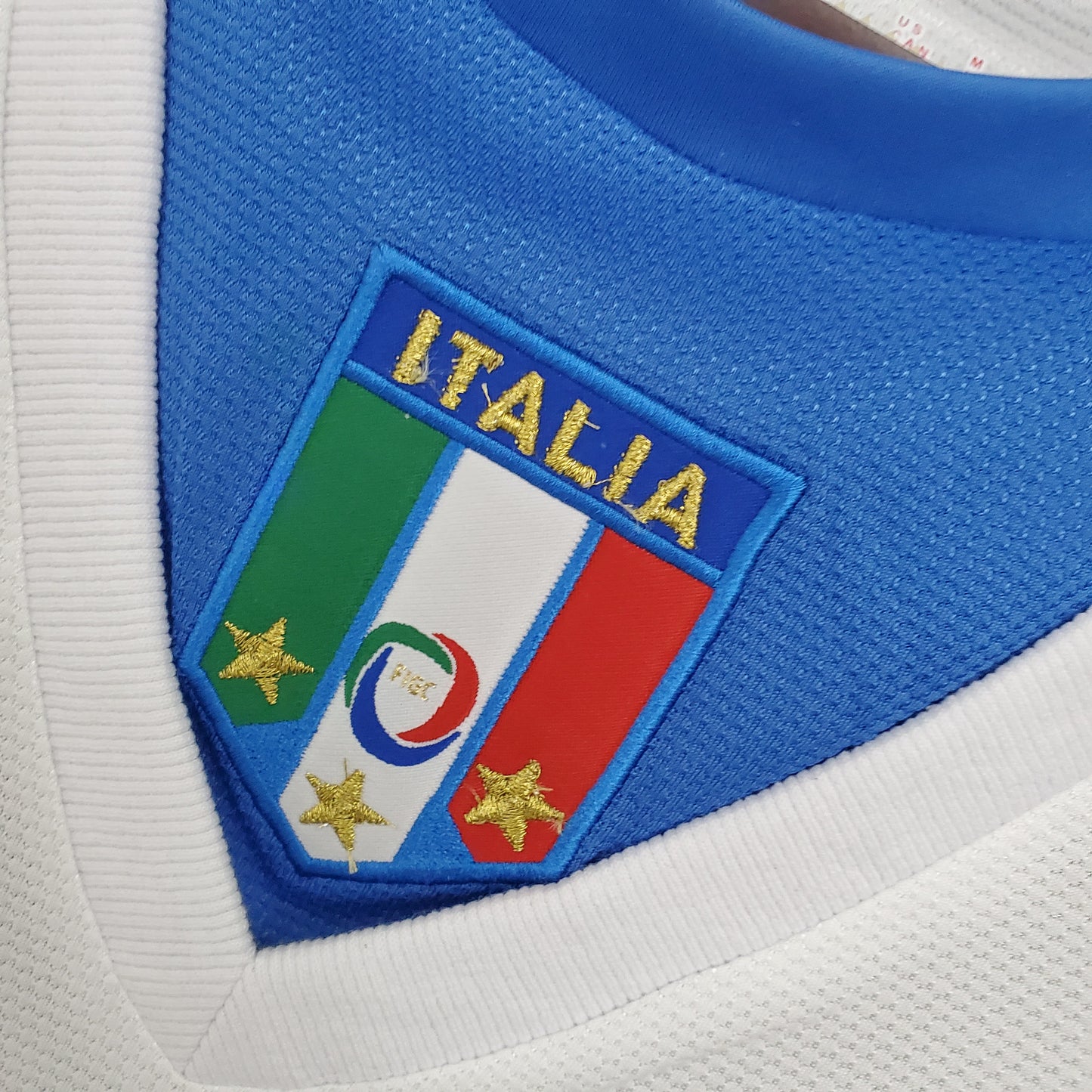 Retro Italy 2006 Away Kit