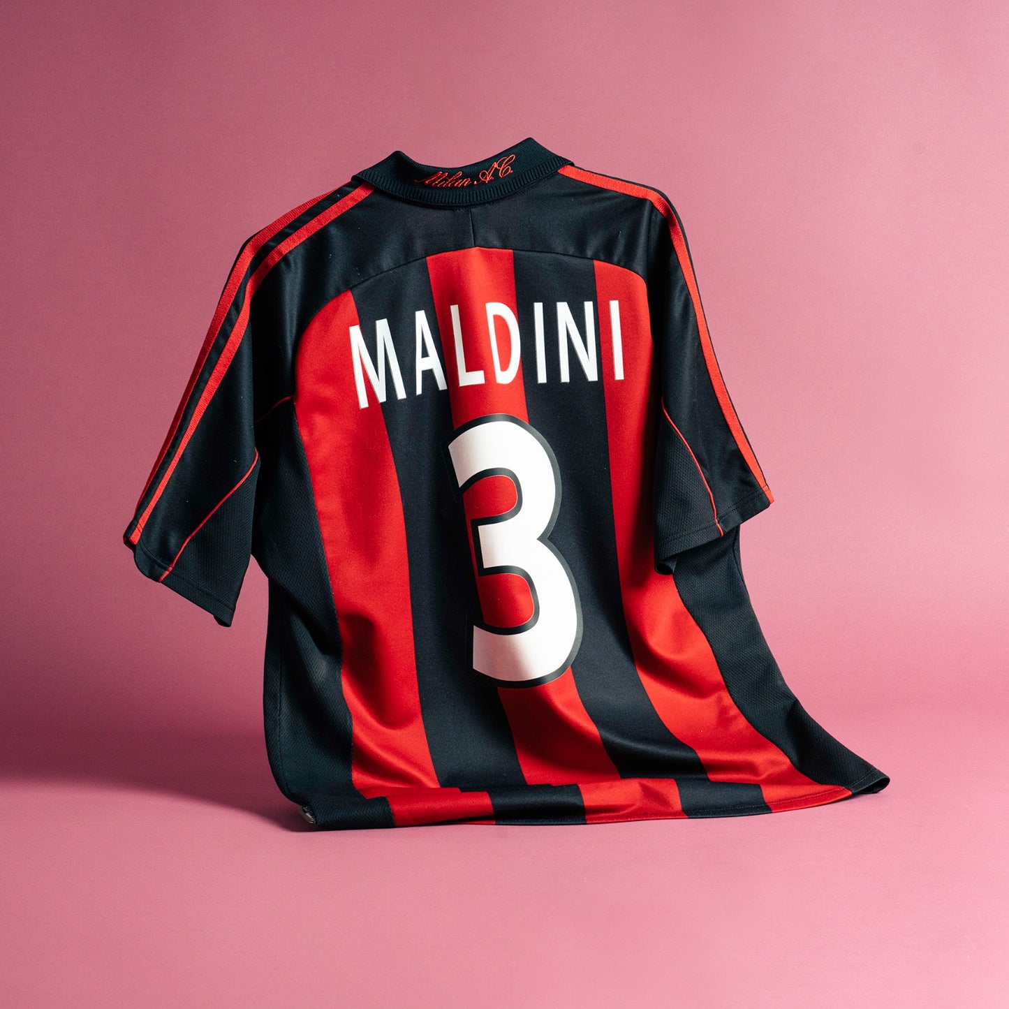 Retro AC Milan 2000-02 Home Kit