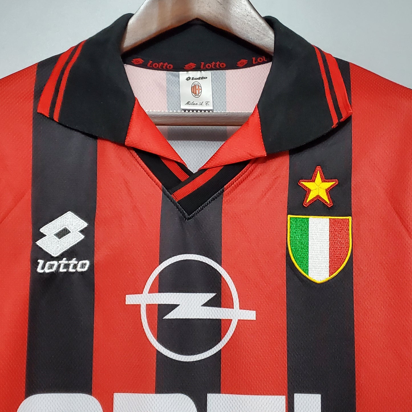 Retro AC Milan 1996-97 Home Kit