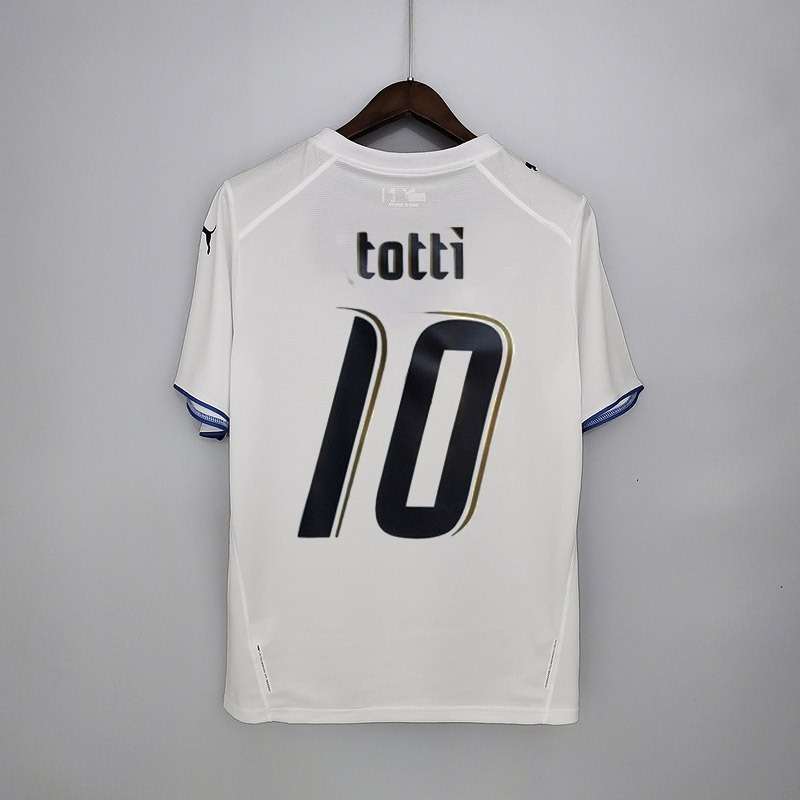 Retro Italy 2006 Away Kit