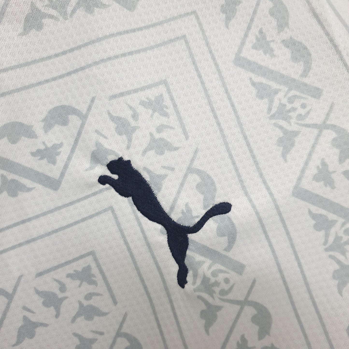Retro Italy 2020 Away Kit