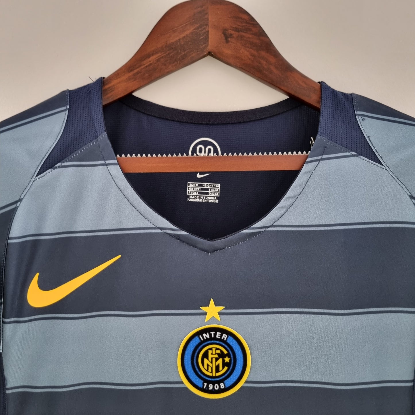 Retro 04/05 Inter Milan Third Kit