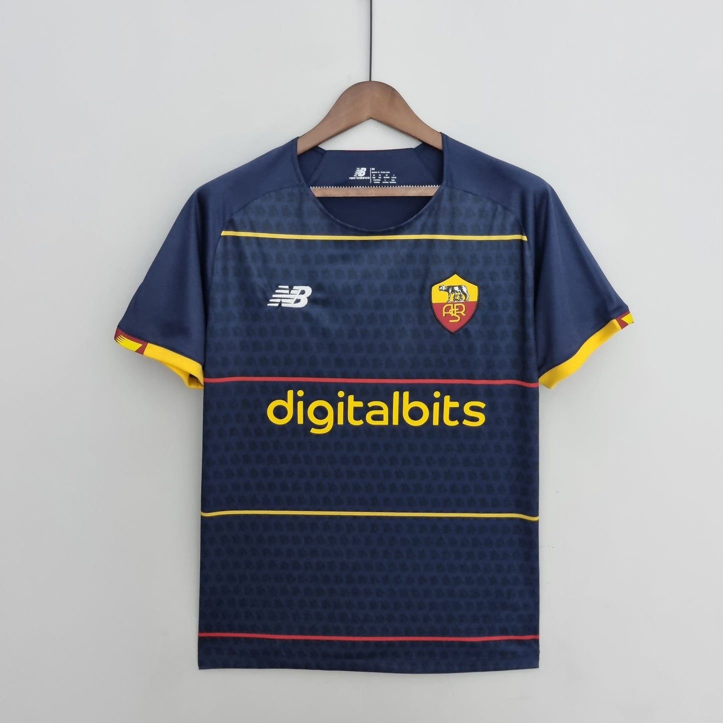 Retro Roma 21/22 Fourth Kit
