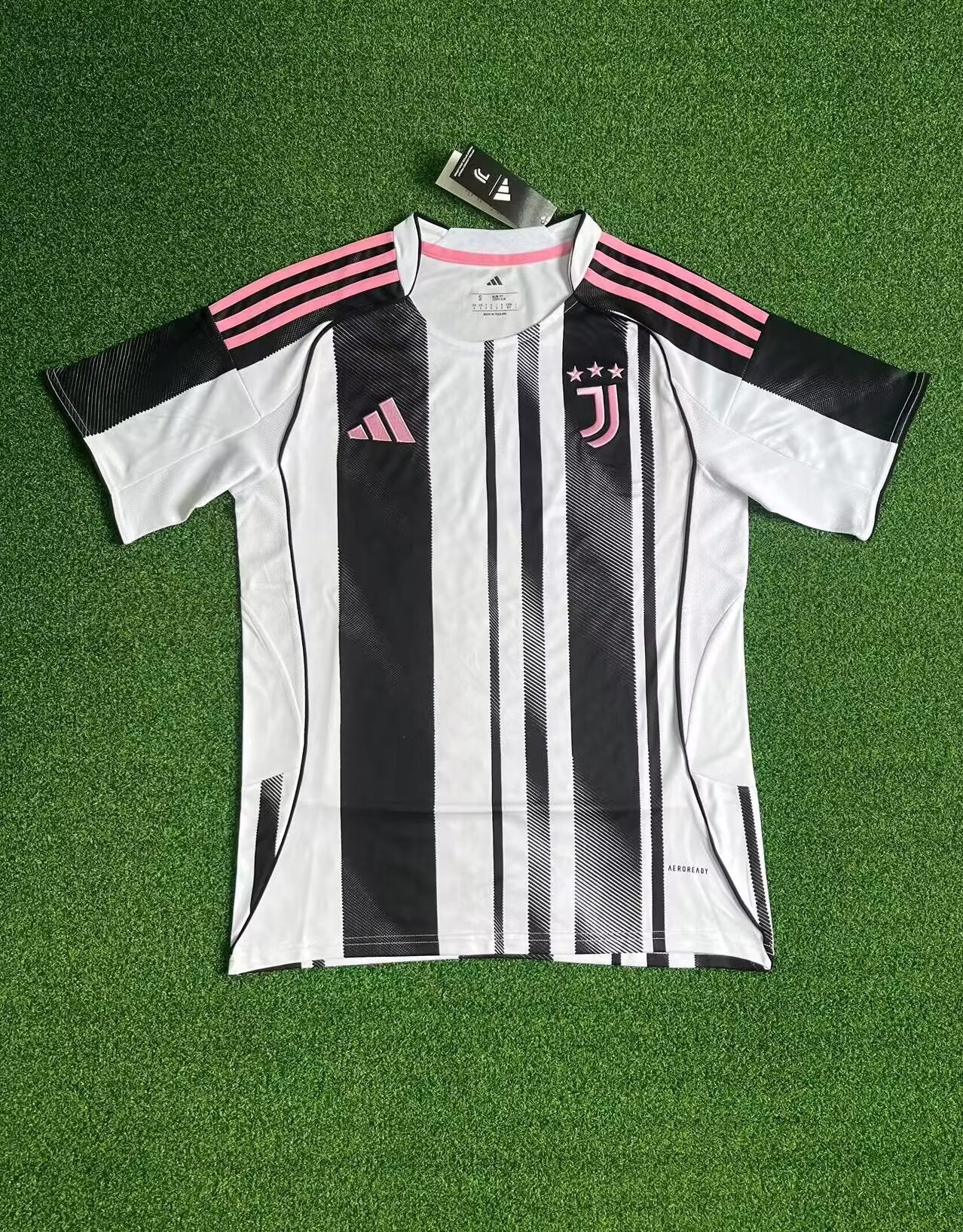Juventus 25/26 Home Kit