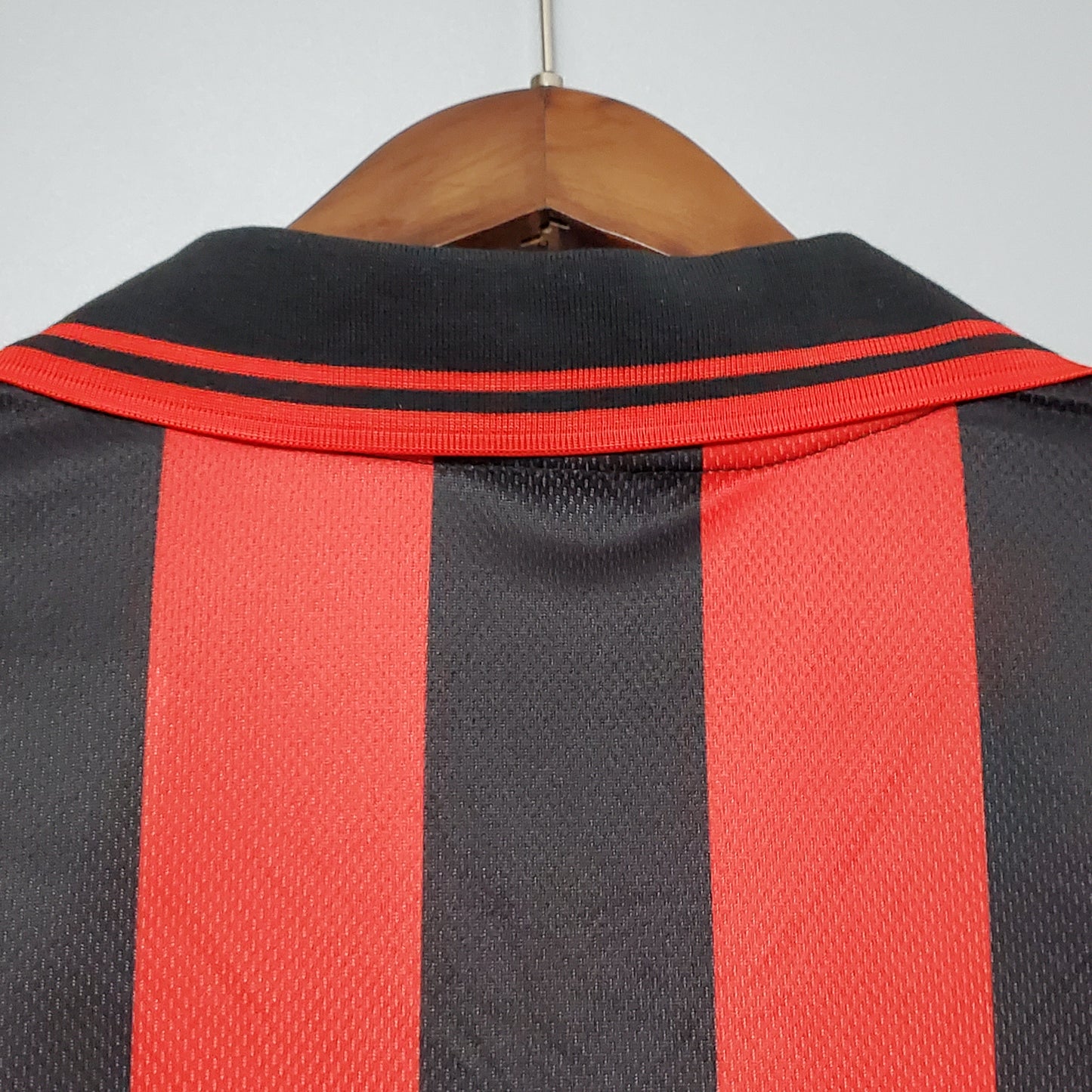 Retro AC Milan 1996-97 Home Kit
