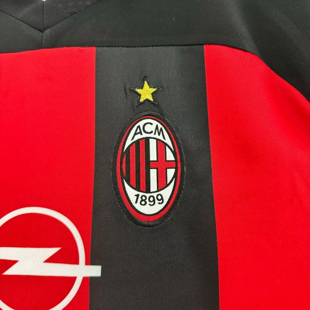 Retro AC Milan 2000-02 Home Kit