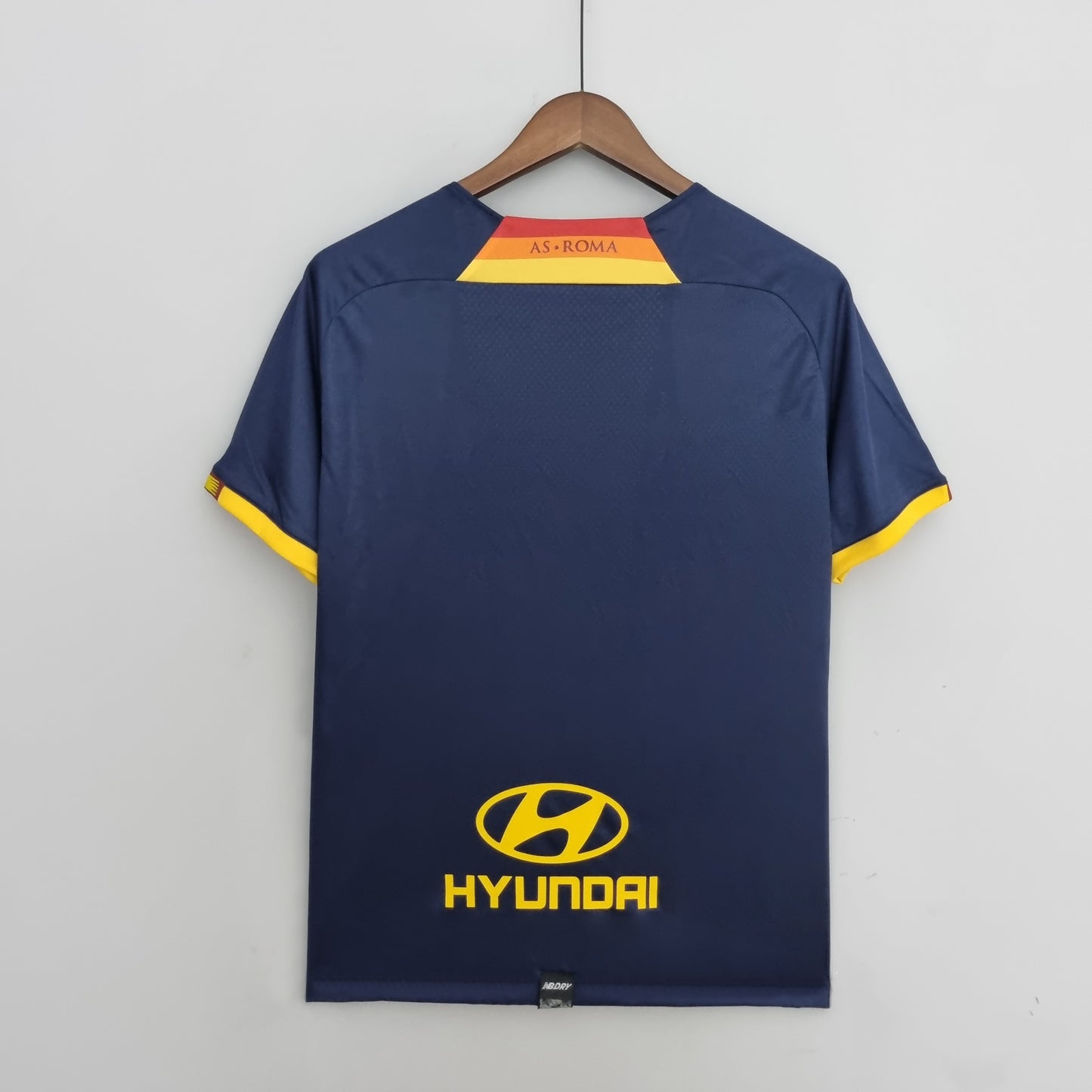 Retro Roma 21/22 Fourth Kit