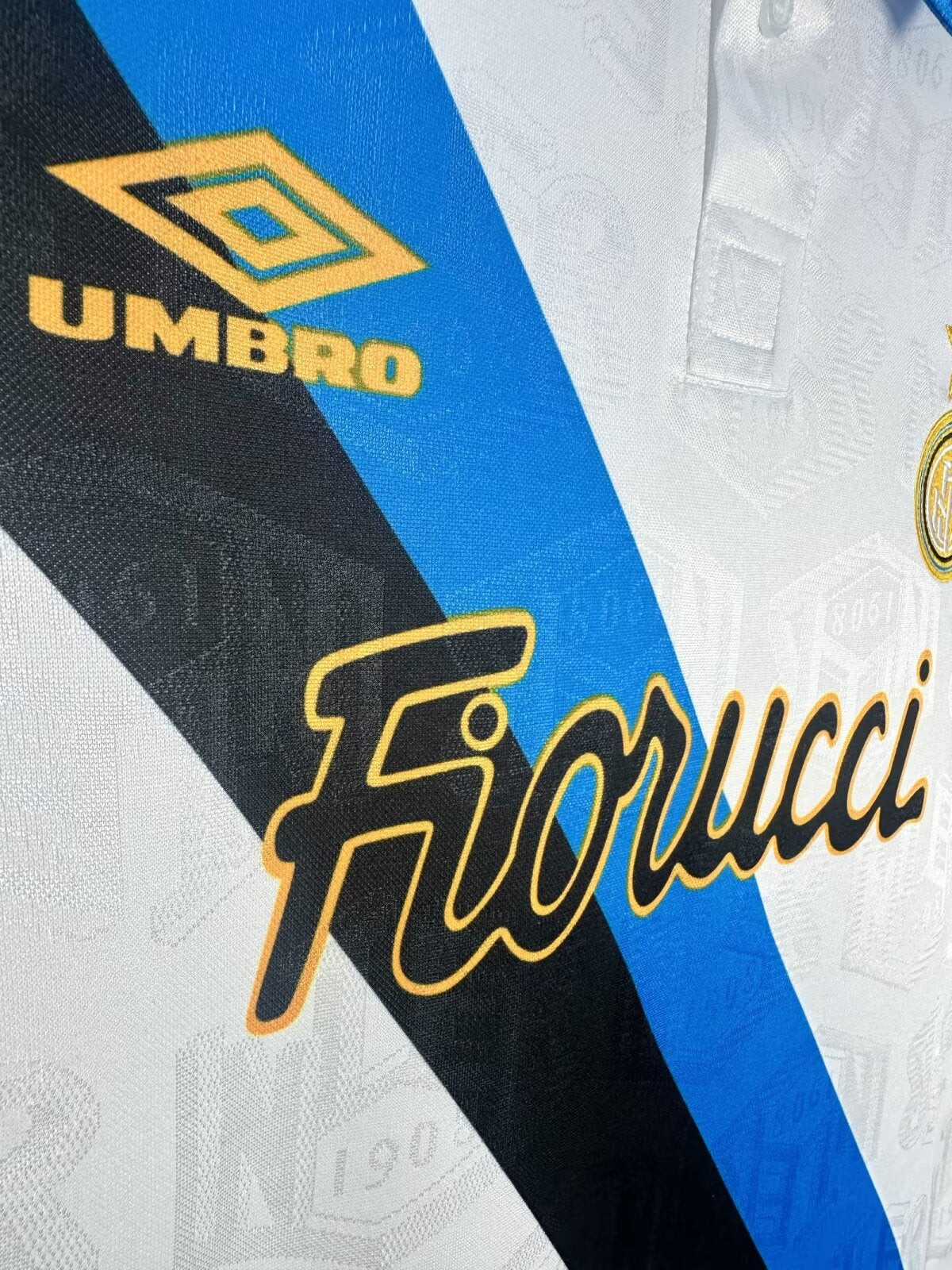 Retro 1994/95 Inter Milan Away Kit