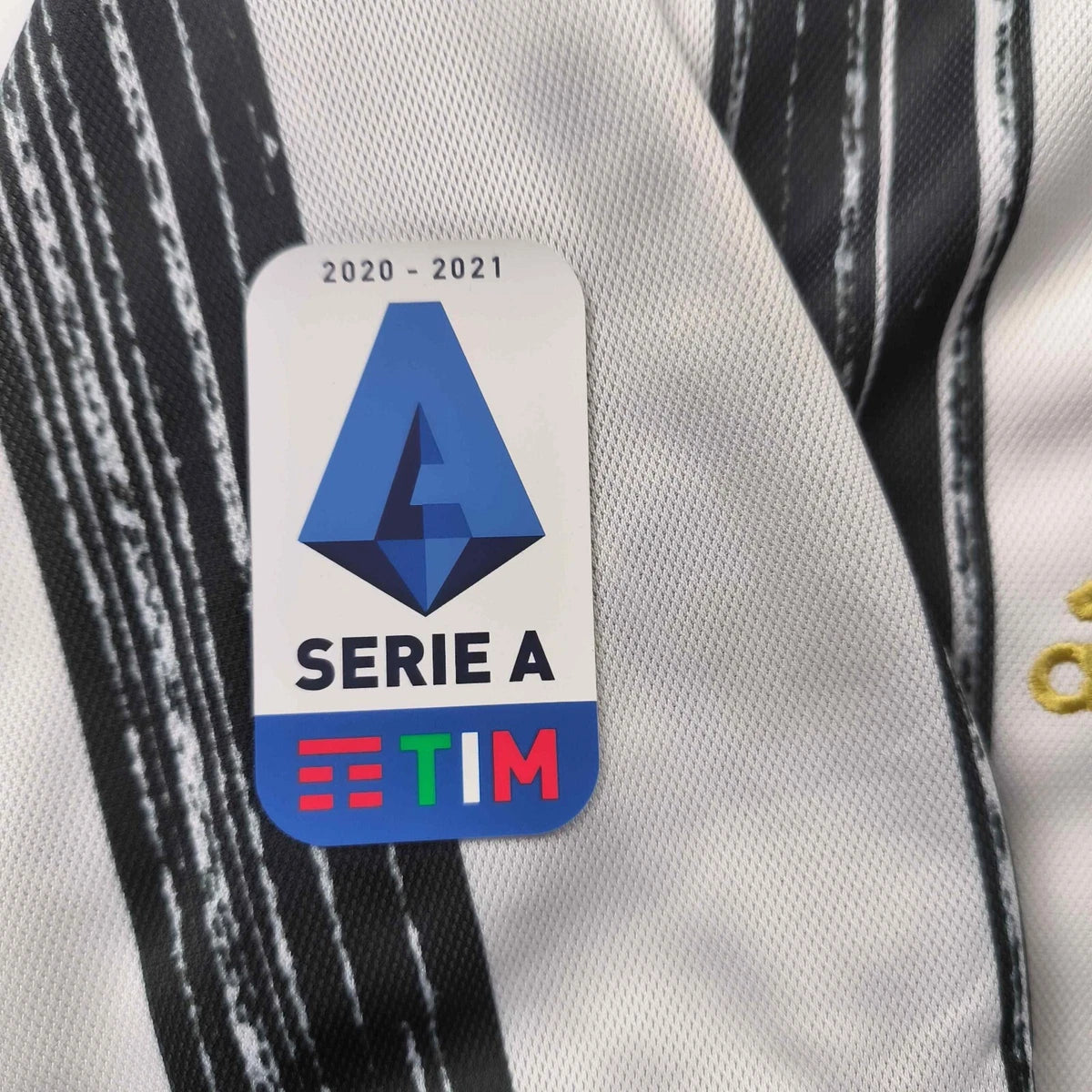 Retro Juventus 20/21 Home Kit