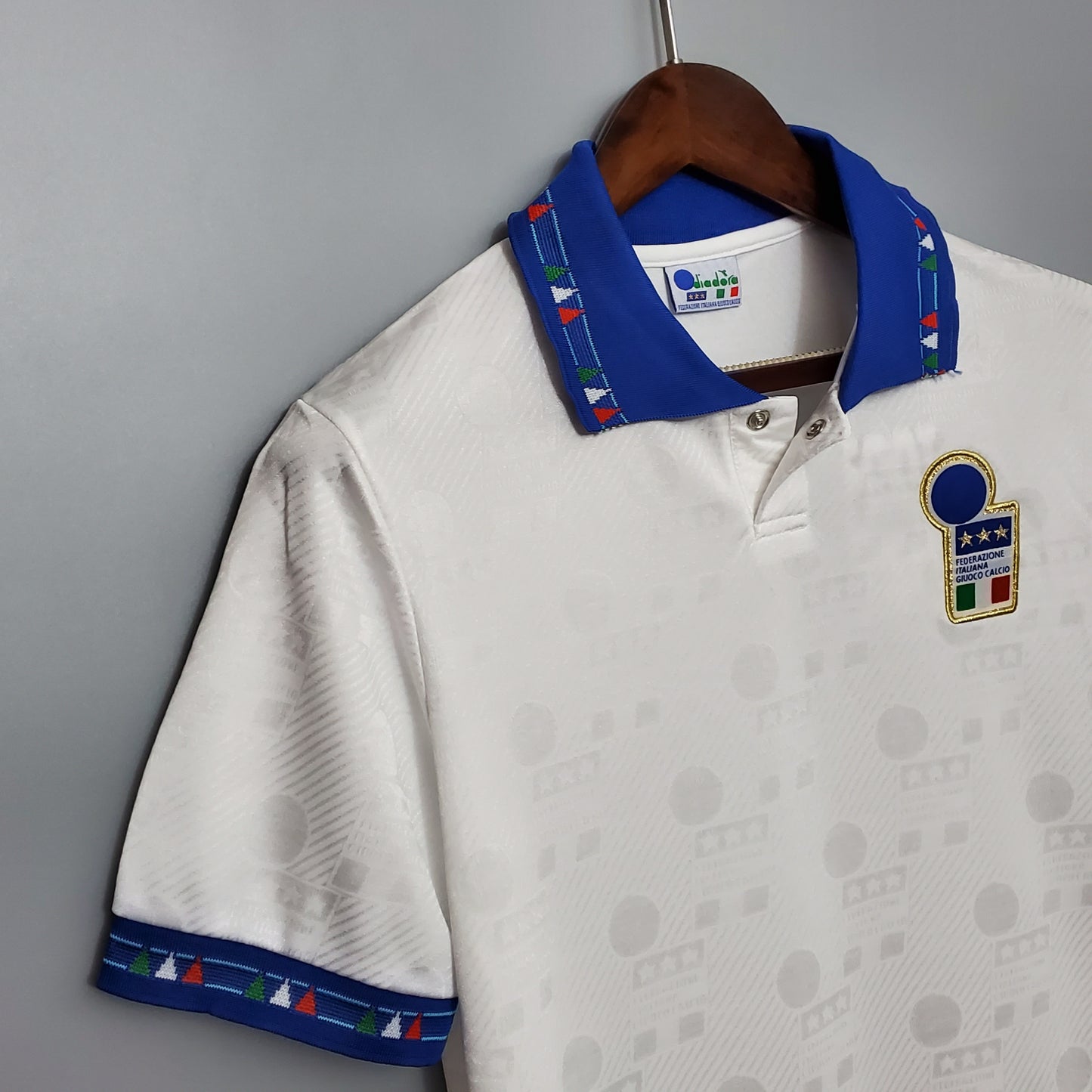 Retro Italy 1994 Away Kit