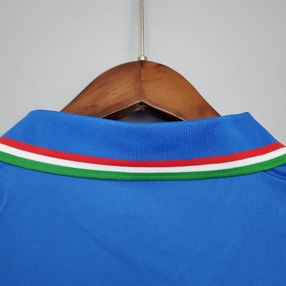 Retro Italy 1982 Home Kit