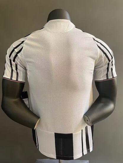 Juventus 25/26 Home Kit Player Version