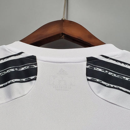 Retro Juventus 20/21 Home Kit