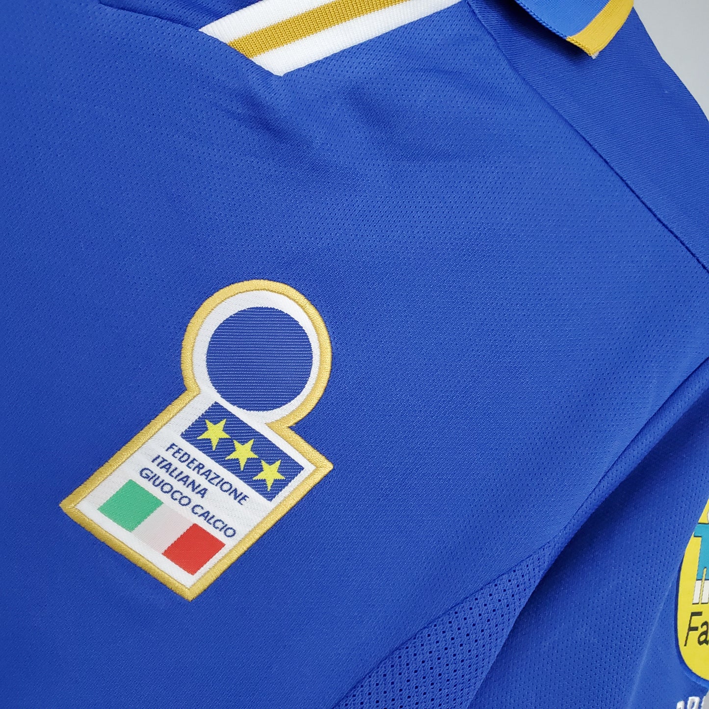 Retro Italy 1996 Home Kit