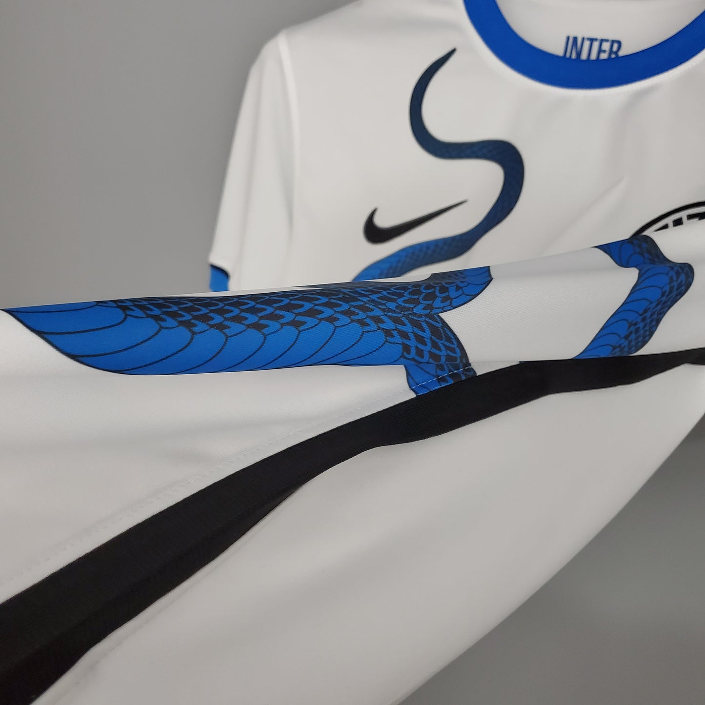 Retro Inter Milan 2021/2022 Away Kit