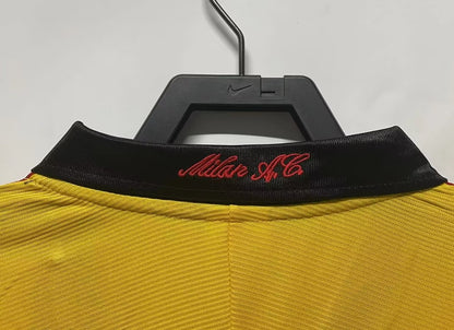 Retro 1999/00 AC Millan fourth kit