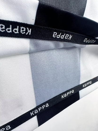 Long Sleeved Retro Juventus 1997/98 Home Kit
