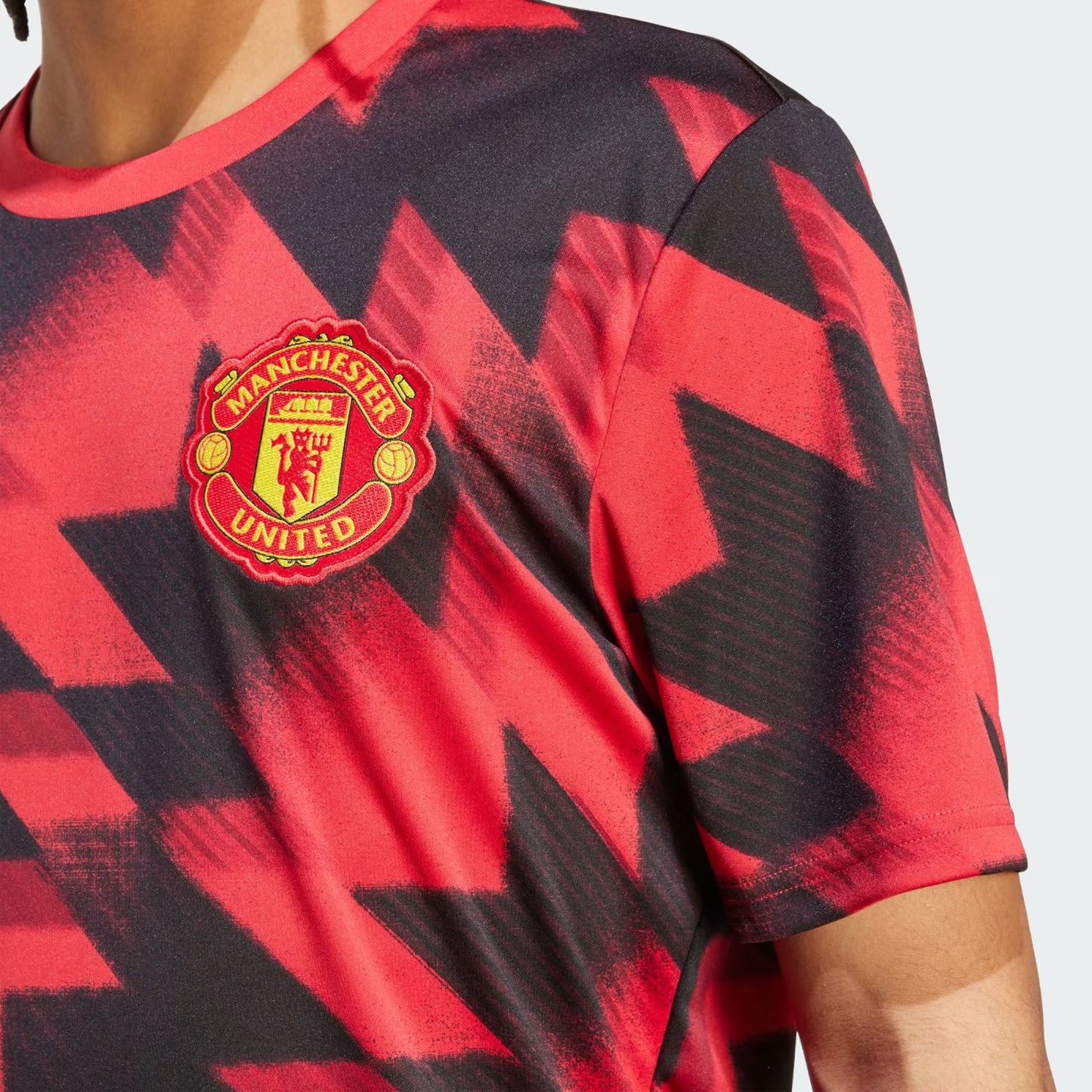 Manchester United 25-26 Pre-Match Kit
