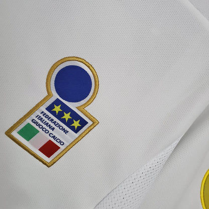 Retro Italy 1996 Away Kit
