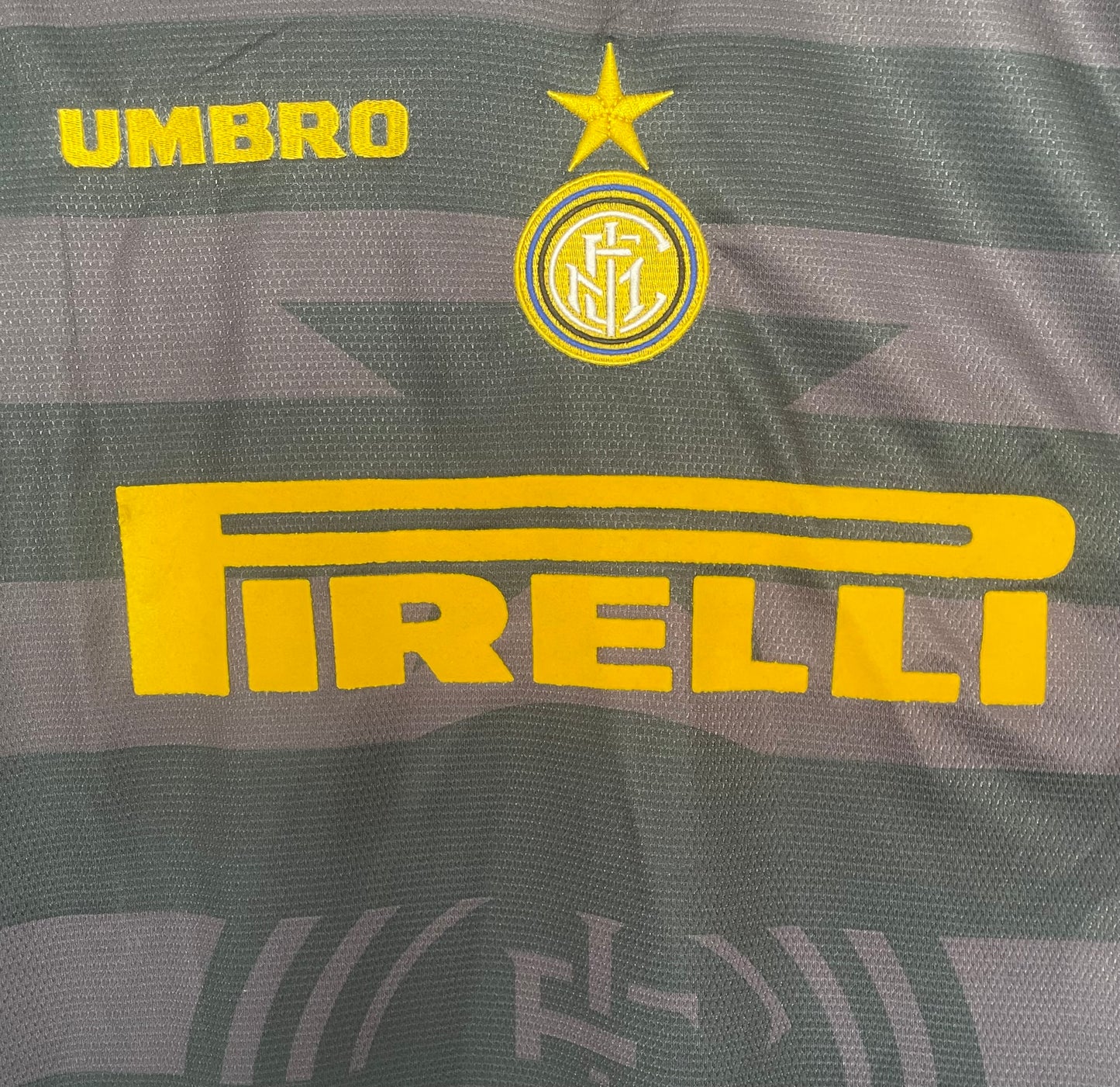Long Sleeved Retro Inter Milan 1998 UEFA Cup final Kit