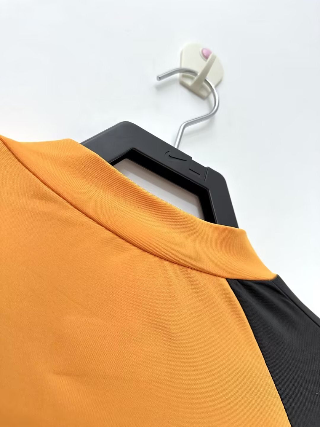 Retro Roma 05/06 Third Kit