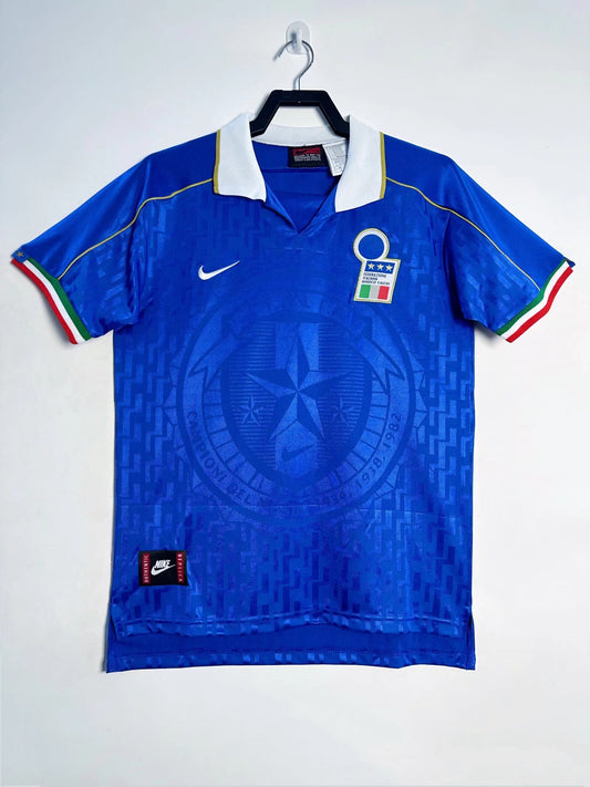 Retro Italy 1995 Home Kit