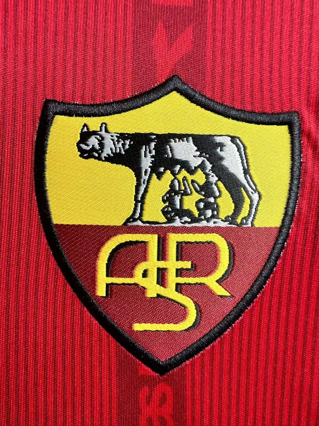Retro Roma 1999/00 Home Kit