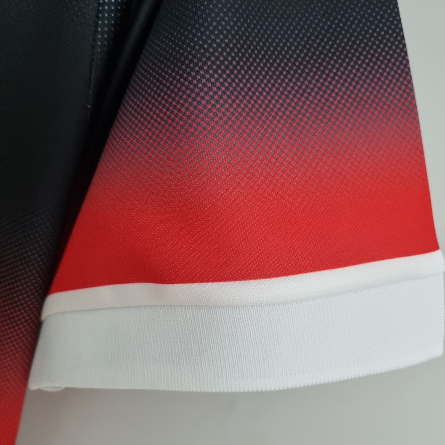 Retro AC Milan 95/96 Training Black and White Kit
