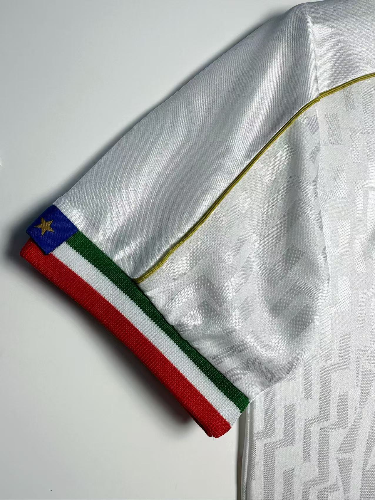 Retro Italy 1995 Away Kit