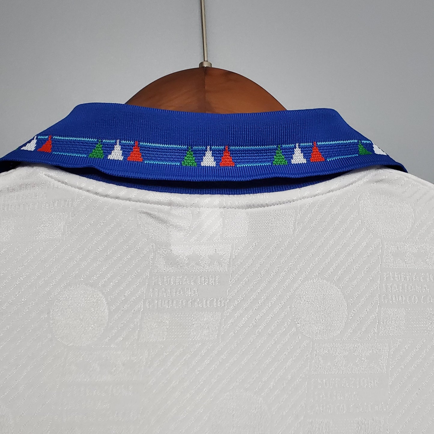 Retro Italy 1994 Away Kit