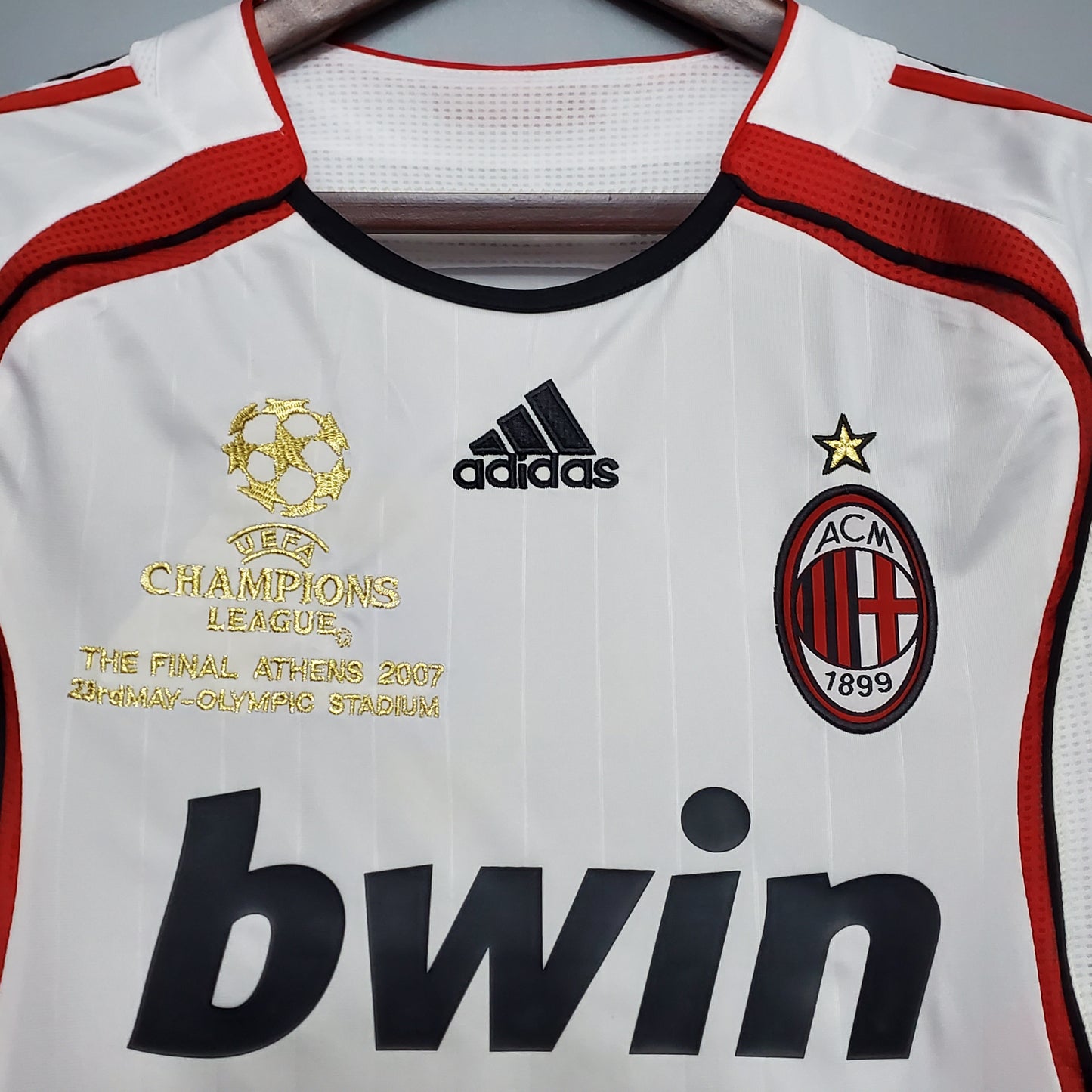 Retro AC Milan 2006-2007 Champions League Final Away Kit